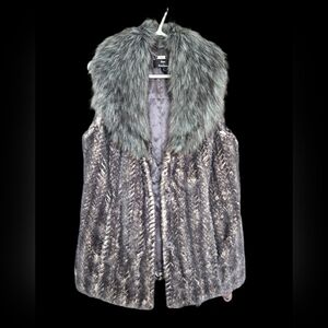 🩶✨ Dennis by Dennis Basso Faux Fur Vest — Size Small